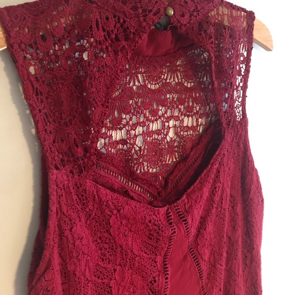 Red Abercrombie and Fitch dress - Picture 4 of 4